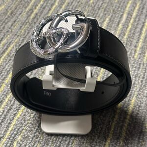 Gucci Black Belt with Silver Interlocking Buckle
